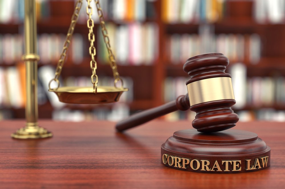 Hiring A Corporate Attorney Covers Your Business